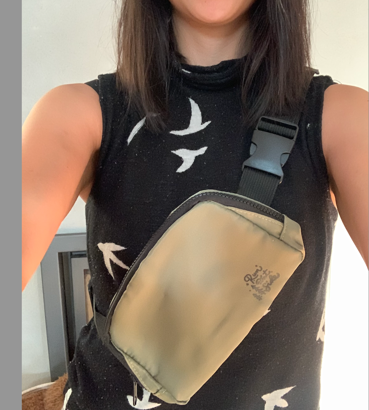 Run outside belt bag