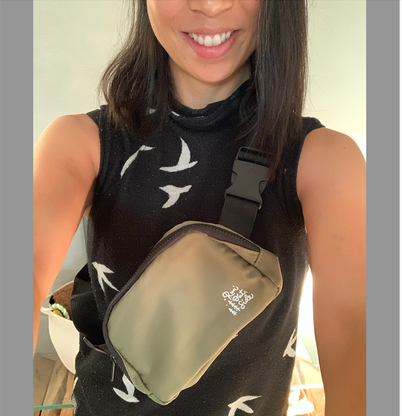 Run outside belt bag