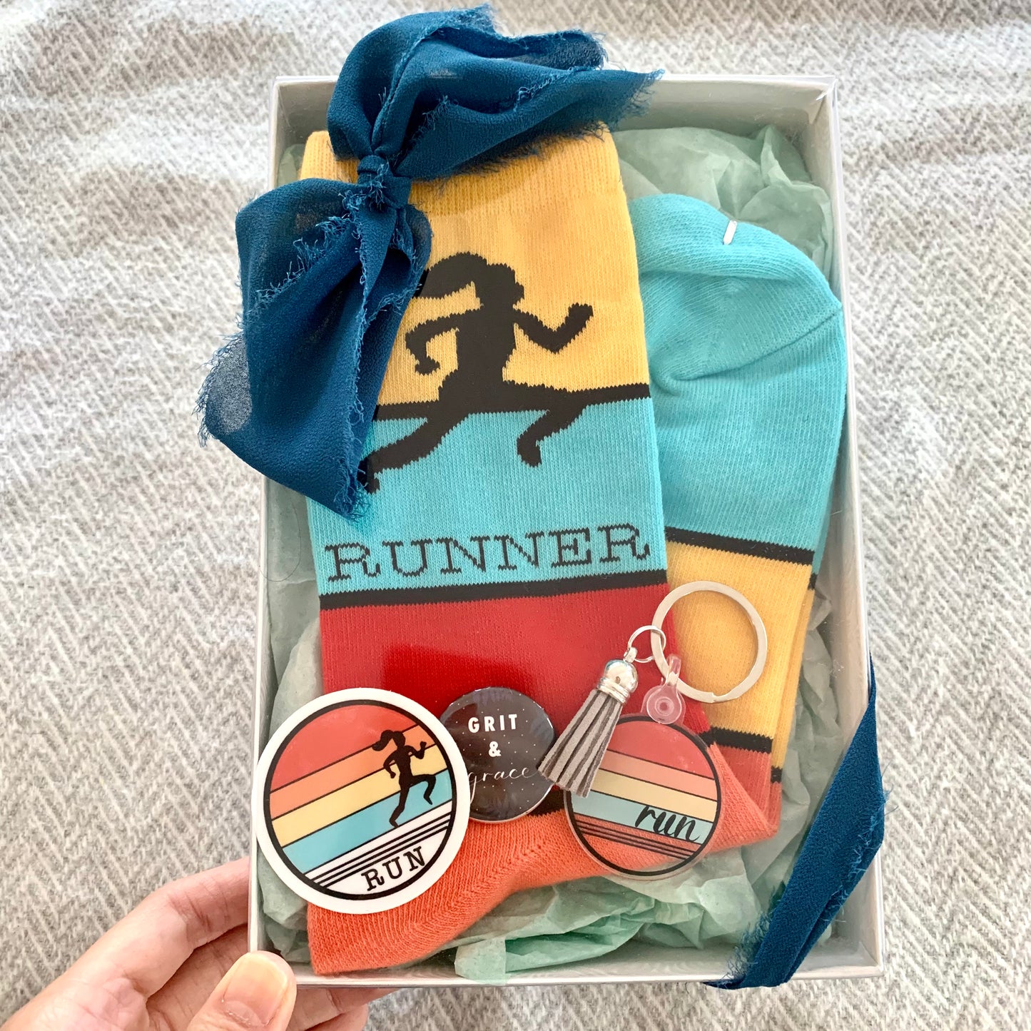 Running gift set, Gift set for runners, Christmas gift for runners, Holiday gift box for runners