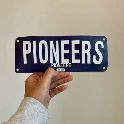 Pioneers Run Crew Collaboration Yell my name race bib topper kit!